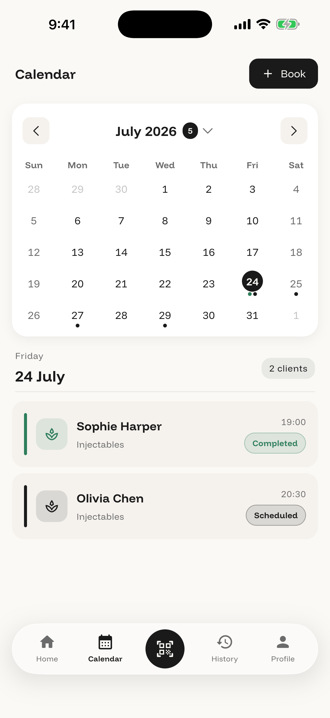 Studio calendar